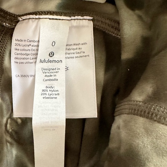 NWT Lululemon Align™️ HR High Rise Align Green Tie Dye Leggings w/ 28” Inseam - Picture 3 of 4